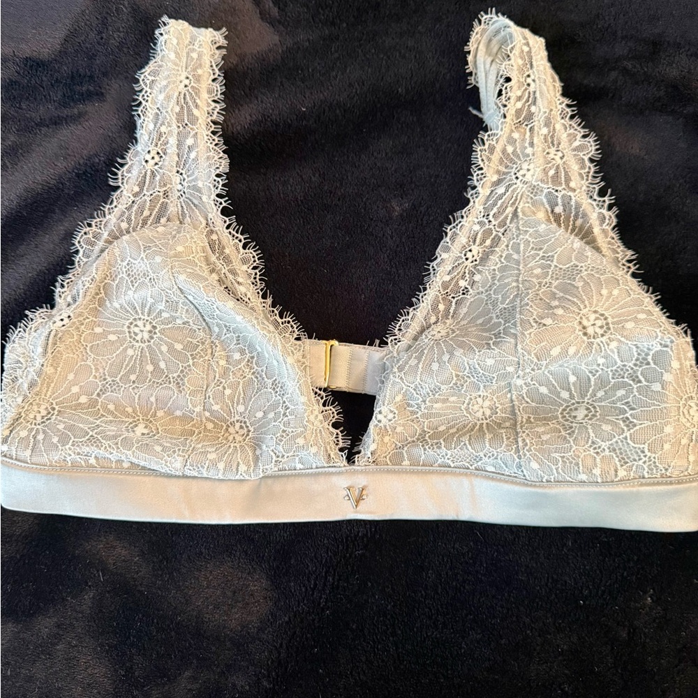 Victoria's Secret Lace Bralette in White